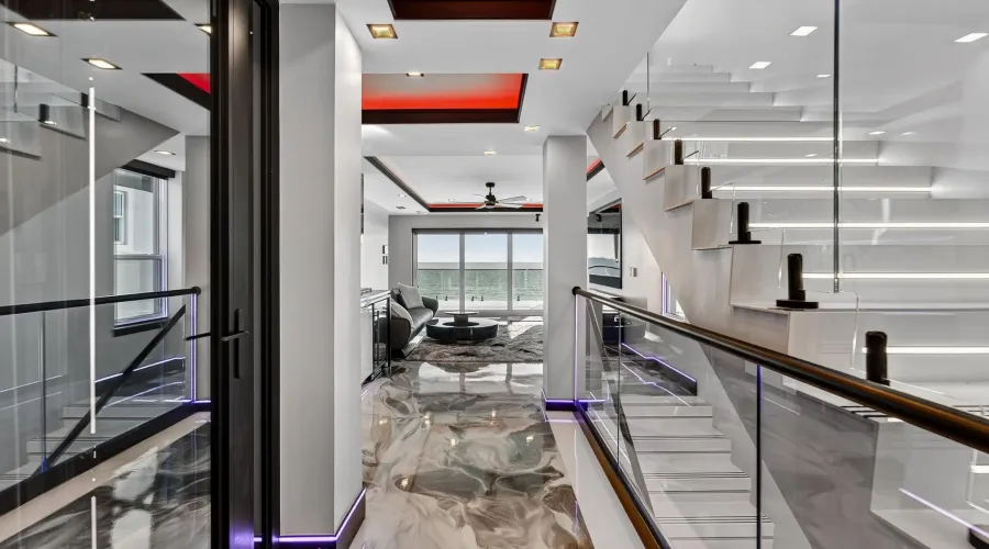 9600 W GULF BOULEVARD, TREASURE ISLAND, Florida, 33706, United States, 5 Bedrooms Bedrooms, 12 Rooms Rooms,5 BathroomsBathrooms,Residential,For Sale,The House of Lights,W GULF BOULEVARD,4,1893281