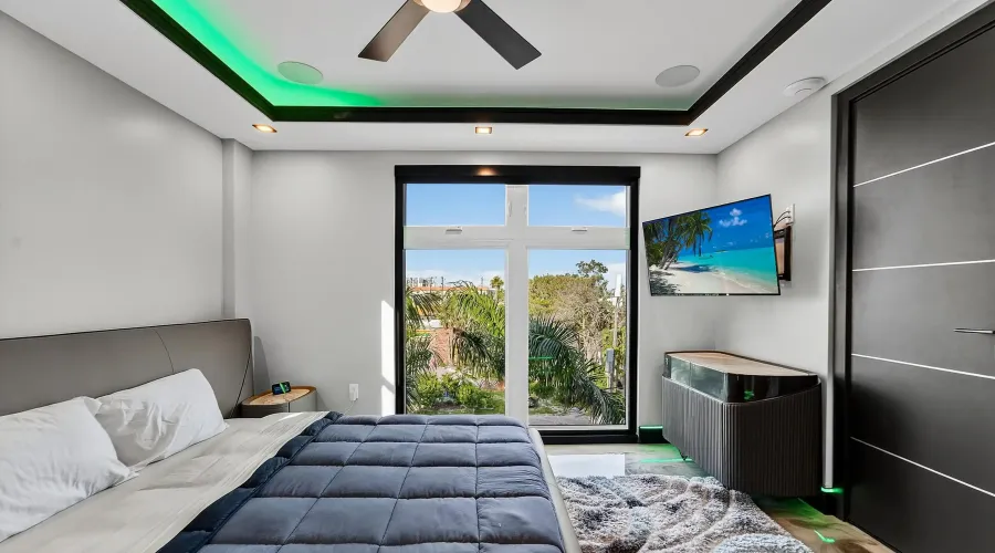 9600 W GULF BOULEVARD, TREASURE ISLAND, Florida, 33706, United States, 5 Bedrooms Bedrooms, 12 Rooms Rooms,5 BathroomsBathrooms,Residential,For Sale,The House of Lights,W GULF BOULEVARD,4,1893281