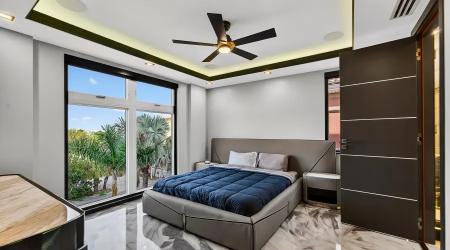 9600 W GULF BOULEVARD, TREASURE ISLAND, Florida, 33706, United States, 5 Bedrooms Bedrooms, 12 Rooms Rooms,5 BathroomsBathrooms,Residential,For Sale,The House of Lights,W GULF BOULEVARD,4,1893281