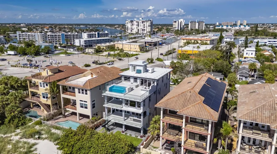 9600 W GULF BOULEVARD, TREASURE ISLAND, Florida, 33706, United States, 5 Bedrooms Bedrooms, 12 Rooms Rooms,5 BathroomsBathrooms,Residential,For Sale,The House of Lights,W GULF BOULEVARD,4,1893281