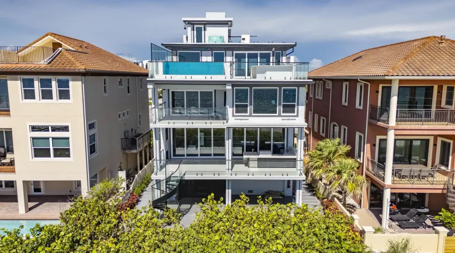 9600 W GULF BOULEVARD, TREASURE ISLAND, Florida, 33706, United States, 5 Bedrooms Bedrooms, 12 Rooms Rooms,5 BathroomsBathrooms,Residential,For Sale,The House of Lights,W GULF BOULEVARD,4,1893281