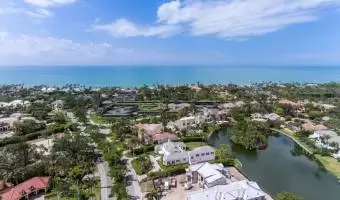 325 Kings Town Dr, NAPLES, Florida, United States, 4 Bedrooms Bedrooms, ,7 BathroomsBathrooms,Residential,For Sale,325 Kings Town Dr,185272