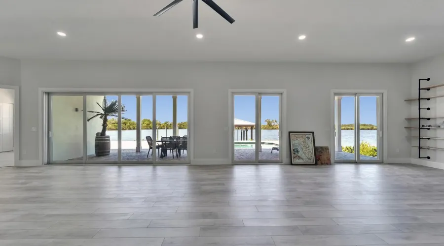 935 Chipaway Dr, Apollo Beach, Florida, 33572, United States, 4 Bedrooms Bedrooms, 9 Rooms Rooms,5 BathroomsBathrooms,Waterfront,For Sale,Chipaway Dr,2,1894245