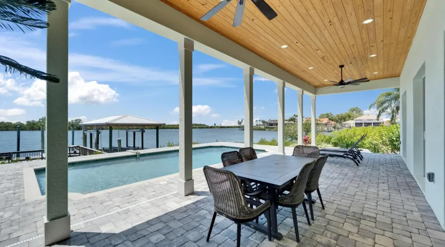 935 Chipaway Dr, Apollo Beach, Florida, 33572, United States, 4 Bedrooms Bedrooms, 9 Rooms Rooms,5 BathroomsBathrooms,Waterfront,For Sale,Chipaway Dr,2,1894245