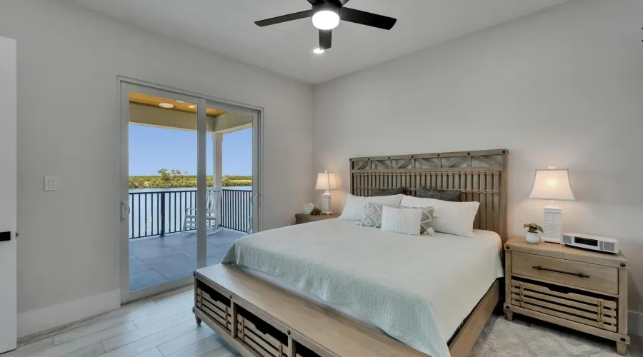 935 Chipaway Dr, Apollo Beach, Florida, 33572, United States, 4 Bedrooms Bedrooms, 9 Rooms Rooms,5 BathroomsBathrooms,Waterfront,For Sale,Chipaway Dr,2,1894245