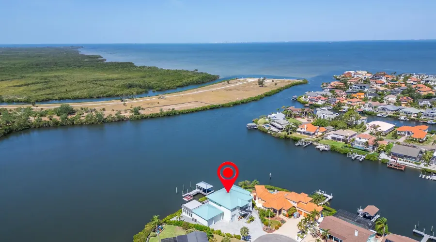 935 Chipaway Dr, Apollo Beach, Florida, 33572, United States, 4 Bedrooms Bedrooms, 9 Rooms Rooms,5 BathroomsBathrooms,Waterfront,For Sale,Chipaway Dr,2,1894245