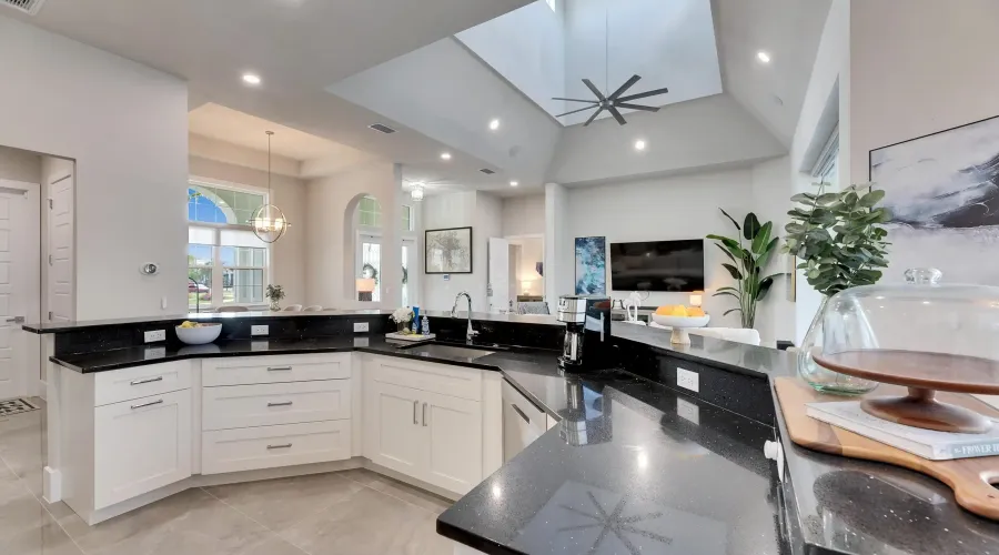 706 Manns Harbor Dr, Apollo Beach, Florida, 33572, United States, 4 Bedrooms Bedrooms, 8 Rooms Rooms,3 BathroomsBathrooms,Single family home,For Sale,Manns Harbor Dr,1,1894246