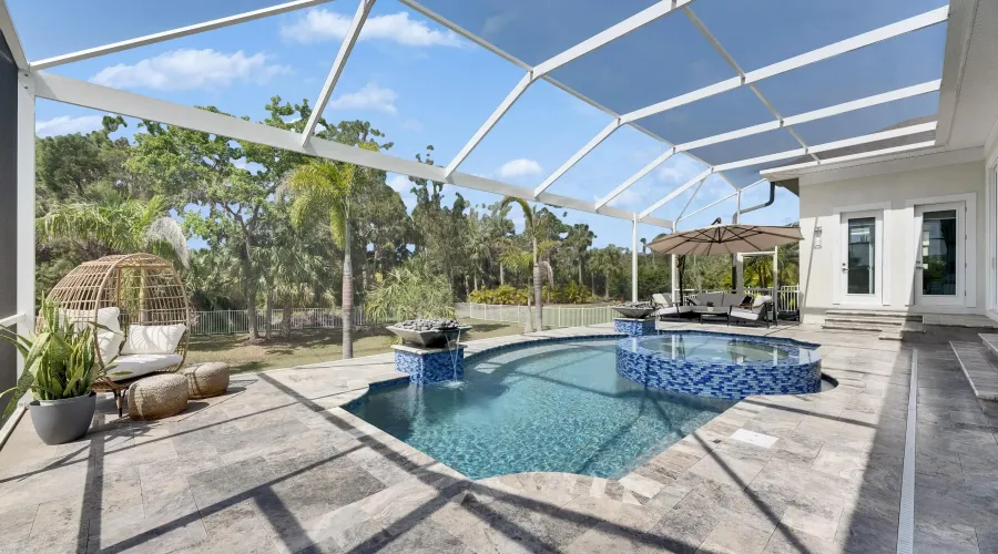 706 Manns Harbor Dr, Apollo Beach, Florida, 33572, United States, 4 Bedrooms Bedrooms, 8 Rooms Rooms,3 BathroomsBathrooms,Single family home,For Sale,Manns Harbor Dr,1,1894246