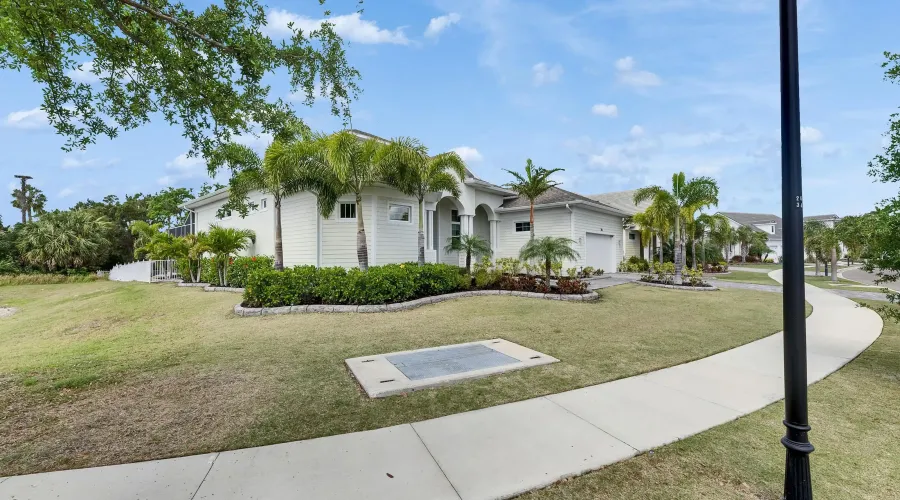 706 Manns Harbor Dr, Apollo Beach, Florida, 33572, United States, 4 Bedrooms Bedrooms, 8 Rooms Rooms,3 BathroomsBathrooms,Single family home,For Sale,Manns Harbor Dr,1,1894246