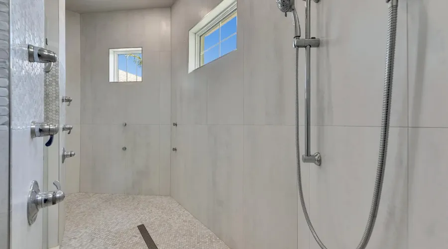 706 Manns Harbor Dr, Apollo Beach, Florida, 33572, United States, 4 Bedrooms Bedrooms, 8 Rooms Rooms,3 BathroomsBathrooms,Single family home,For Sale,Manns Harbor Dr,1,1894246