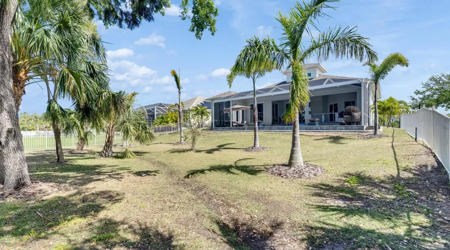 706 Manns Harbor Dr, Apollo Beach, Florida, 33572, United States, 4 Bedrooms Bedrooms, 8 Rooms Rooms,3 BathroomsBathrooms,Single family home,For Sale,Manns Harbor Dr,1,1894246
