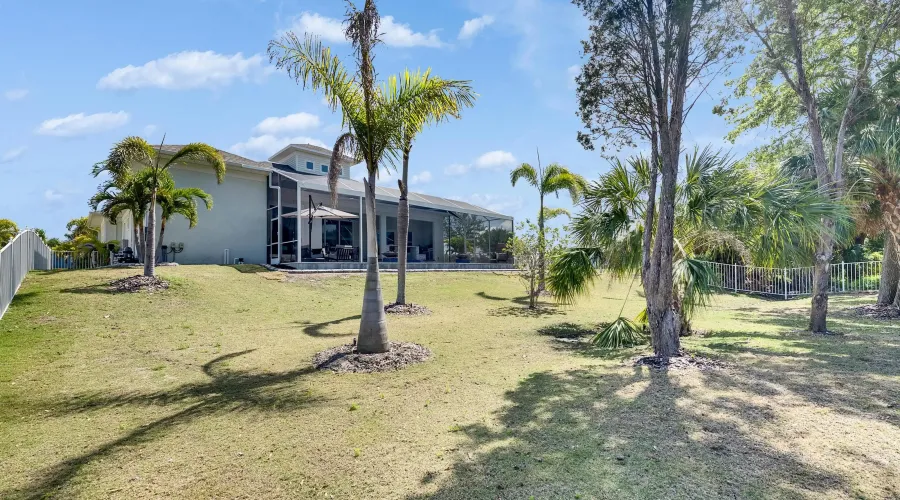 706 Manns Harbor Dr, Apollo Beach, Florida, 33572, United States, 4 Bedrooms Bedrooms, 8 Rooms Rooms,3 BathroomsBathrooms,Single family home,For Sale,Manns Harbor Dr,1,1894246