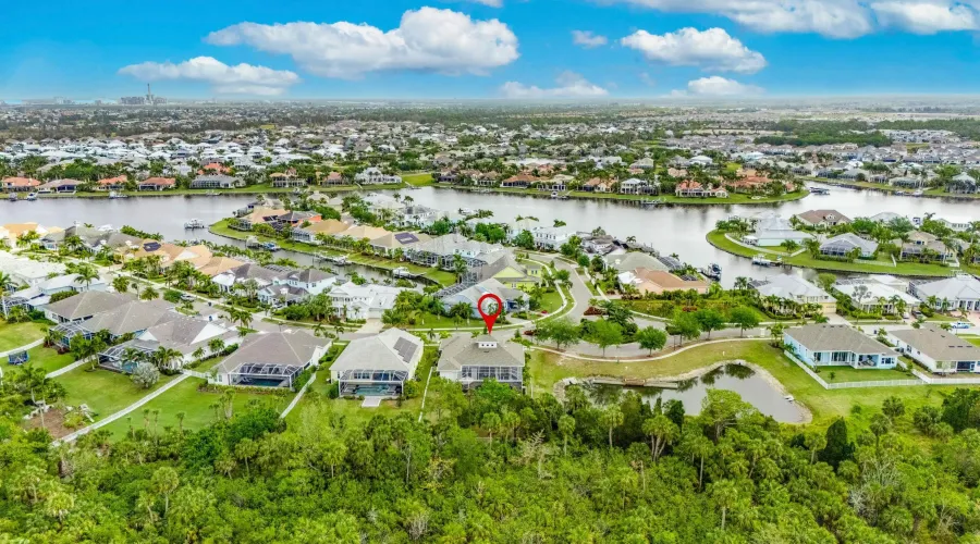 706 Manns Harbor Dr, Apollo Beach, Florida, 33572, United States, 4 Bedrooms Bedrooms, 8 Rooms Rooms,3 BathroomsBathrooms,Single family home,For Sale,Manns Harbor Dr,1,1894246