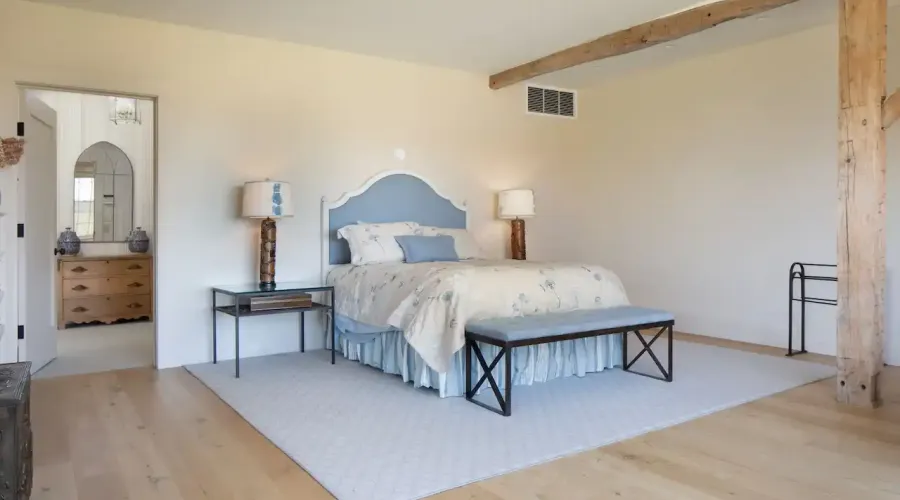 39 Bunker Hill Road, Salisbury, Connecticut, 06068, United States, 3 Bedrooms Bedrooms, 10 Rooms Rooms,3 BathroomsBathrooms,Residential,For Sale,Bunker Hill,1894608