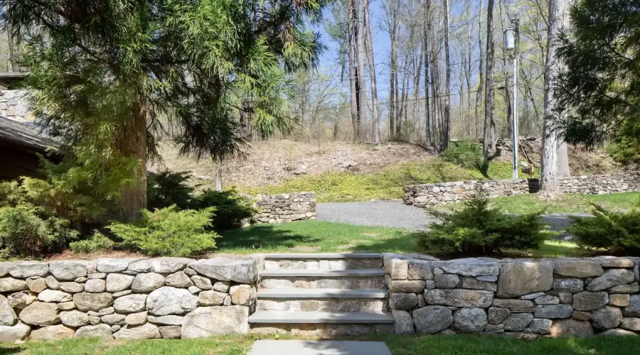 20 Kirk Road, Sharon, Connecticut, 06069, United States, 3 Bedrooms Bedrooms, 7 Rooms Rooms,3 BathroomsBathrooms,Residential,For Sale,Kirk,1894609