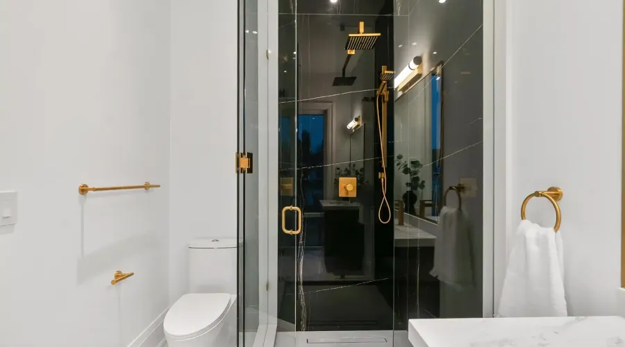 84 Pebbleridge Place, oakville, Ontario, L6K 3Y4, Canada, 4 Bedrooms Bedrooms, ,9 BathroomsBathrooms,Residential,For Sale,1898048