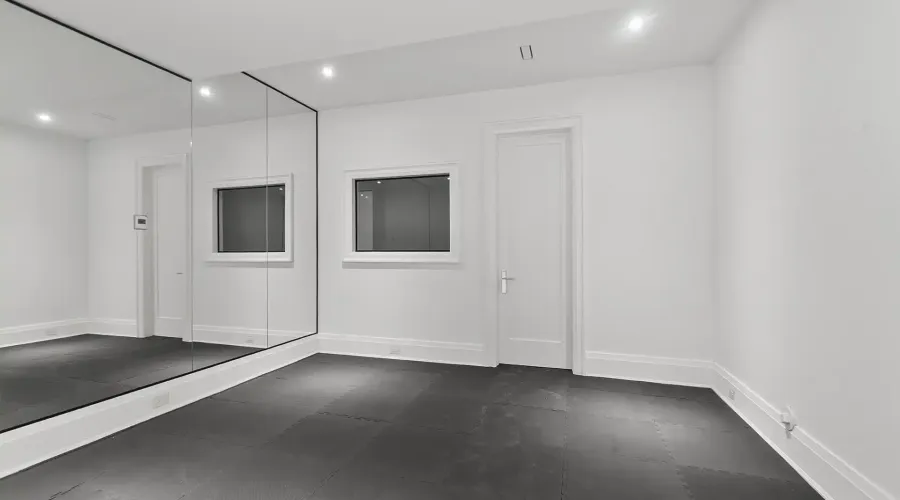 84 Pebbleridge Place, oakville, Ontario, L6K 3Y4, Canada, 4 Bedrooms Bedrooms, ,9 BathroomsBathrooms,Residential,For Sale,1898048