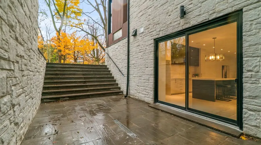 84 Pebbleridge Place, oakville, Ontario, L6K 3Y4, Canada, 4 Bedrooms Bedrooms, ,9 BathroomsBathrooms,Residential,For Sale,1898048