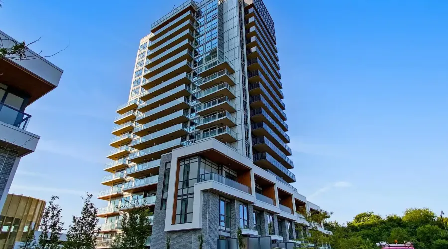 25 McMahon Dr W, Toronto, Ontario, Canada, 2 Bedrooms Bedrooms, 5 Rooms Rooms,2 BathroomsBathrooms,Condo,For Rent,McMahon ,18,1898244