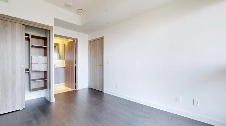 25 McMahon Dr W, Toronto, Ontario, Canada, 2 Bedrooms Bedrooms, 5 Rooms Rooms,2 BathroomsBathrooms,Condo,For Rent,McMahon ,18,1898244