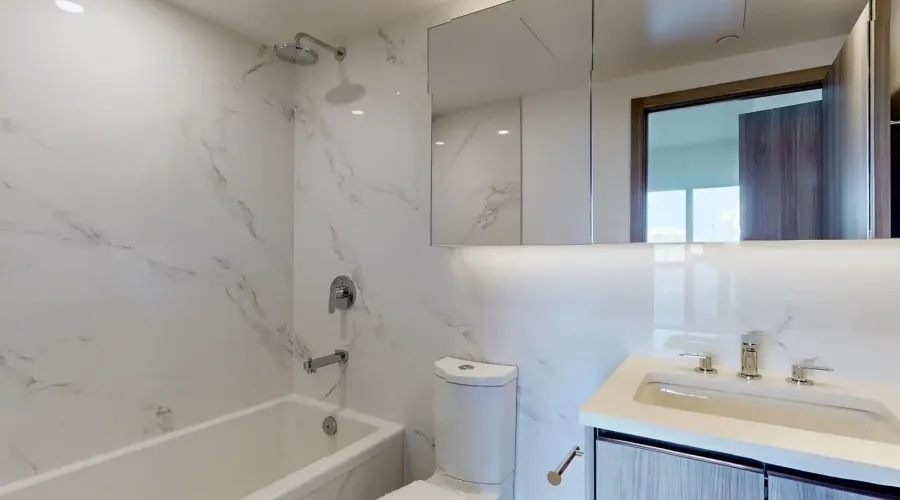 25 McMahon Dr W, Toronto, Ontario, Canada, 2 Bedrooms Bedrooms, 5 Rooms Rooms,2 BathroomsBathrooms,Condo,For Rent,McMahon ,18,1898244