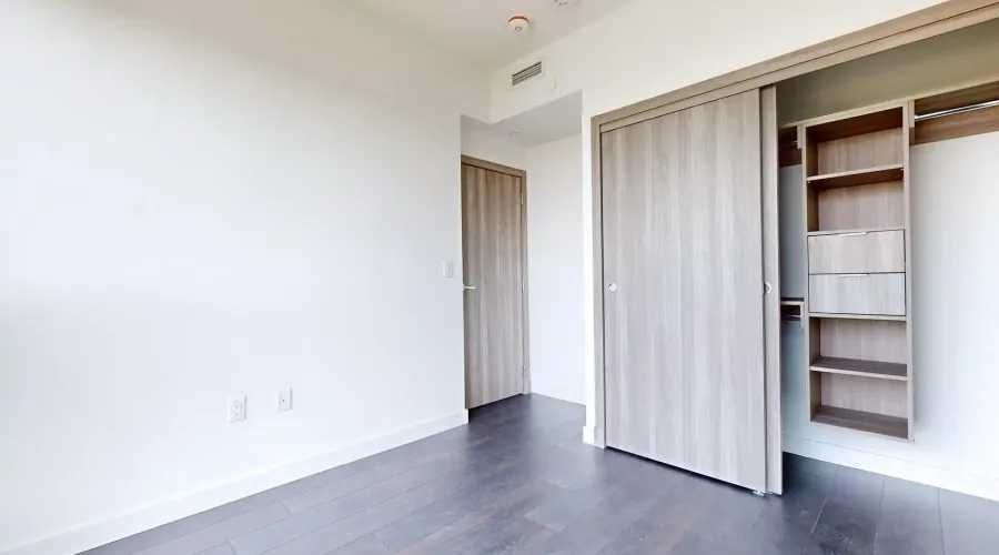 25 McMahon Dr W, Toronto, Ontario, Canada, 2 Bedrooms Bedrooms, 5 Rooms Rooms,2 BathroomsBathrooms,Condo,For Rent,McMahon ,18,1898244