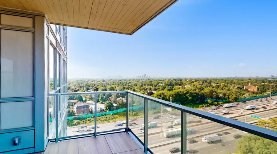 25 McMahon Dr W, Toronto, Ontario, Canada, 2 Bedrooms Bedrooms, 5 Rooms Rooms,2 BathroomsBathrooms,Condo,For Rent,McMahon ,18,1898244