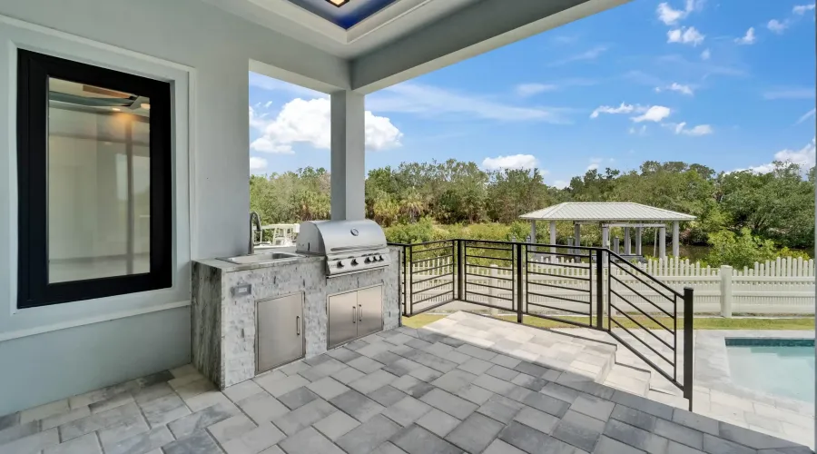 6520 SIMONE SHORES CIR, Apollo Beach, Florida, 33572, United States, 5 Bedrooms Bedrooms, 8 Rooms Rooms,3 BathroomsBathrooms,Residential,For Sale,SIMONE SHORES CIR,2,1898248