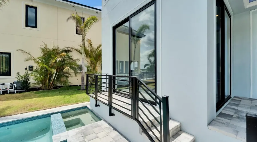 6520 SIMONE SHORES CIR, Apollo Beach, Florida, 33572, United States, 5 Bedrooms Bedrooms, 8 Rooms Rooms,3 BathroomsBathrooms,Residential,For Sale,SIMONE SHORES CIR,2,1898248