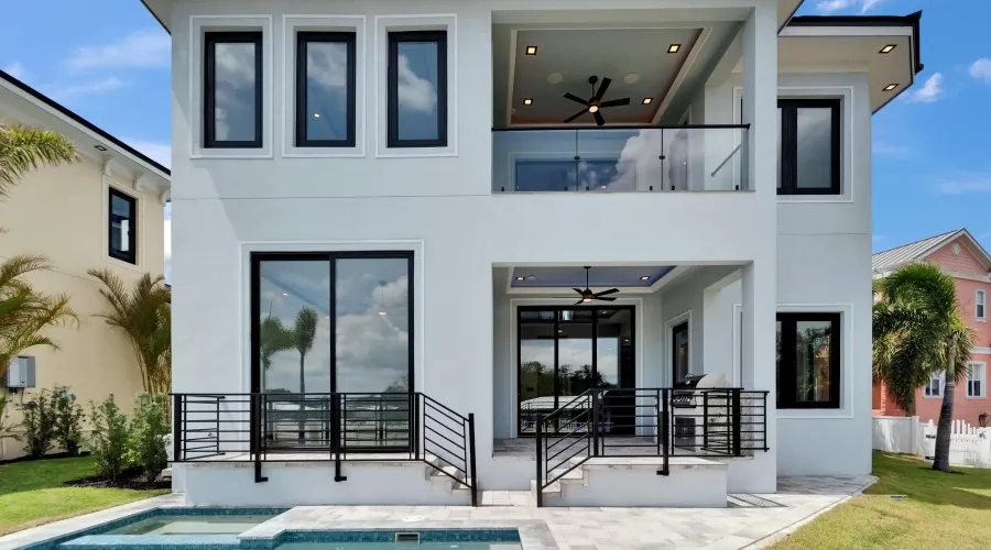 6520 SIMONE SHORES CIR, Apollo Beach, Florida, 33572, United States, 5 Bedrooms Bedrooms, 8 Rooms Rooms,3 BathroomsBathrooms,Residential,For Sale,SIMONE SHORES CIR,2,1898248