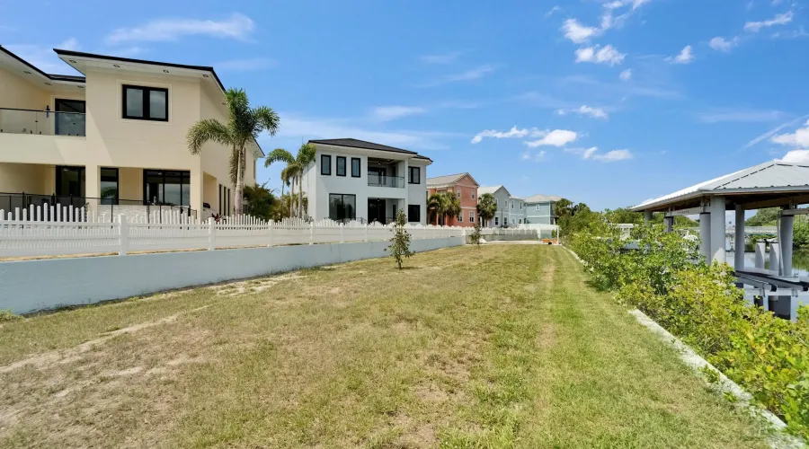 6520 SIMONE SHORES CIR, Apollo Beach, Florida, 33572, United States, 5 Bedrooms Bedrooms, 8 Rooms Rooms,3 BathroomsBathrooms,Residential,For Sale,SIMONE SHORES CIR,2,1898248