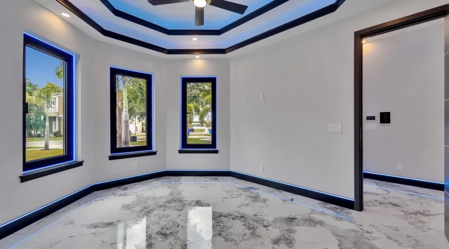6520 SIMONE SHORES CIR, Apollo Beach, Florida, 33572, United States, 5 Bedrooms Bedrooms, 8 Rooms Rooms,3 BathroomsBathrooms,Residential,For Sale,SIMONE SHORES CIR,2,1898248