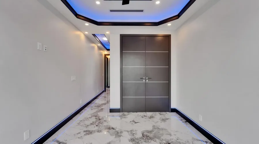 6520 SIMONE SHORES CIR, Apollo Beach, Florida, 33572, United States, 5 Bedrooms Bedrooms, 8 Rooms Rooms,3 BathroomsBathrooms,Residential,For Sale,SIMONE SHORES CIR,2,1898248