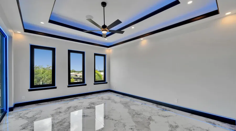 6520 SIMONE SHORES CIR, Apollo Beach, Florida, 33572, United States, 5 Bedrooms Bedrooms, 8 Rooms Rooms,3 BathroomsBathrooms,Residential,For Sale,SIMONE SHORES CIR,2,1898248