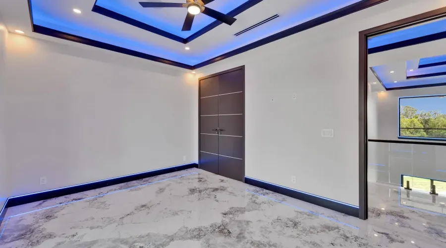 6520 SIMONE SHORES CIR, Apollo Beach, Florida, 33572, United States, 5 Bedrooms Bedrooms, 8 Rooms Rooms,3 BathroomsBathrooms,Residential,For Sale,SIMONE SHORES CIR,2,1898248