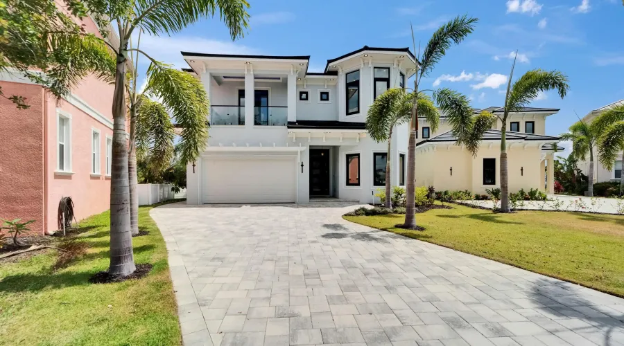 6520 SIMONE SHORES CIR, Apollo Beach, Florida, 33572, United States, 5 Bedrooms Bedrooms, 8 Rooms Rooms,3 BathroomsBathrooms,Residential,For Sale,SIMONE SHORES CIR,2,1898248
