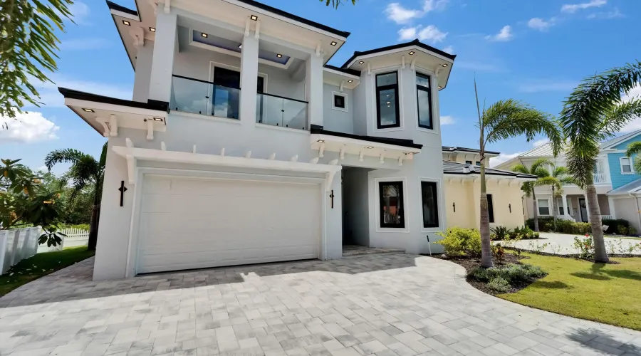 6520 SIMONE SHORES CIR, Apollo Beach, Florida, 33572, United States, 5 Bedrooms Bedrooms, 8 Rooms Rooms,3 BathroomsBathrooms,Residential,For Sale,SIMONE SHORES CIR,2,1898248