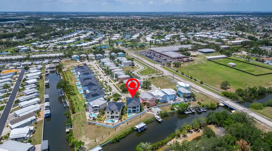 6520 SIMONE SHORES CIR, Apollo Beach, Florida, 33572, United States, 5 Bedrooms Bedrooms, 8 Rooms Rooms,3 BathroomsBathrooms,Residential,For Sale,SIMONE SHORES CIR,2,1898248