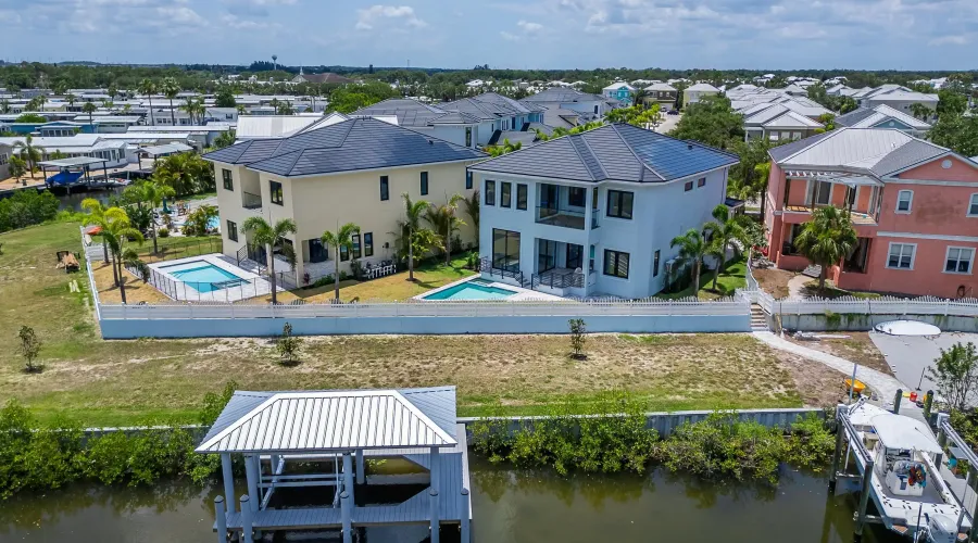 6520 SIMONE SHORES CIR, Apollo Beach, Florida, 33572, United States, 5 Bedrooms Bedrooms, 8 Rooms Rooms,3 BathroomsBathrooms,Residential,For Sale,SIMONE SHORES CIR,2,1898248