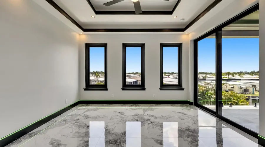 6526 Simone Shores Cir, Apollo Beach, Florida, 33572, United States, 5 Bedrooms Bedrooms, 8 Rooms Rooms,4 BathroomsBathrooms,Residential,For Sale,Simone Shores Cir,1899248