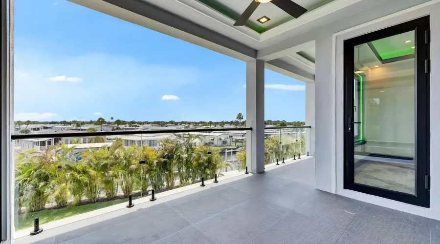 6526 Simone Shores Cir, Apollo Beach, Florida, 33572, United States, 5 Bedrooms Bedrooms, 8 Rooms Rooms,4 BathroomsBathrooms,Residential,For Sale,Simone Shores Cir,1899248