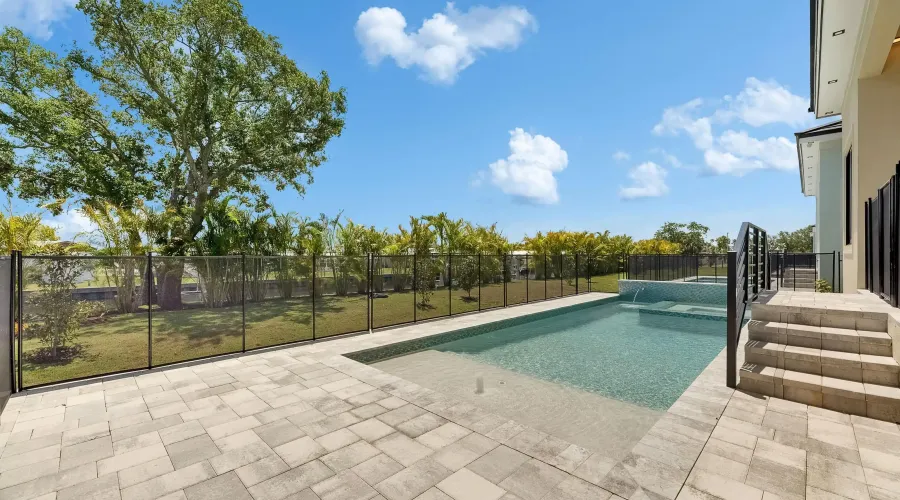 6532 Simone Shores, Apollo Beach, Florida, 33572, United States, 3 Bedrooms Bedrooms, 7 Rooms Rooms,3 BathroomsBathrooms,Waterfront,For Sale,Simone Shores,1899251