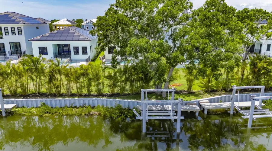6532 Simone Shores, Apollo Beach, Florida, 33572, United States, 3 Bedrooms Bedrooms, 7 Rooms Rooms,3 BathroomsBathrooms,Waterfront,For Sale,Simone Shores,1899251