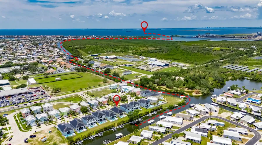6532 Simone Shores, Apollo Beach, Florida, 33572, United States, 3 Bedrooms Bedrooms, 7 Rooms Rooms,3 BathroomsBathrooms,Waterfront,For Sale,Simone Shores,1899251