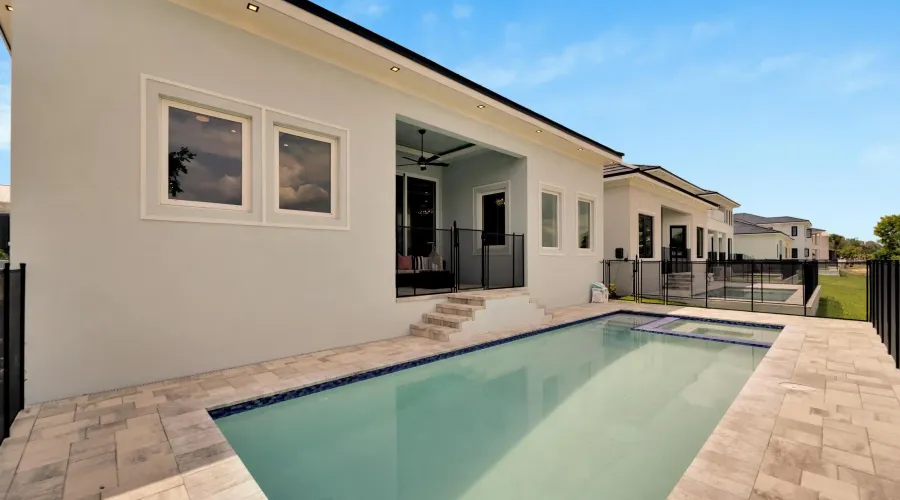 6542 Simone Shores, Apollo Beach, Florida, 33572, United States, 4 Bedrooms Bedrooms, 8 Rooms Rooms,3 BathroomsBathrooms,Waterfront,For Sale,Simone Shores ,1899254