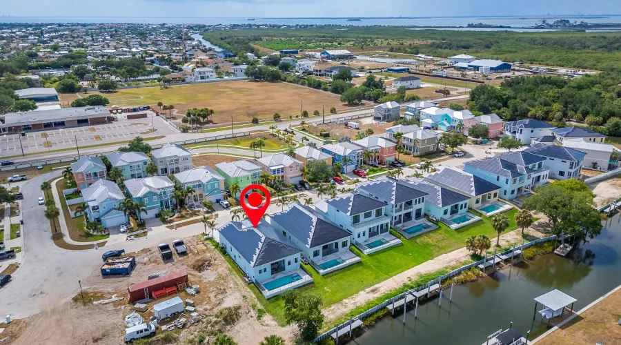 6542 Simone Shores, Apollo Beach, Florida, 33572, United States, 4 Bedrooms Bedrooms, 8 Rooms Rooms,3 BathroomsBathrooms,Waterfront,For Sale,Simone Shores ,1899254