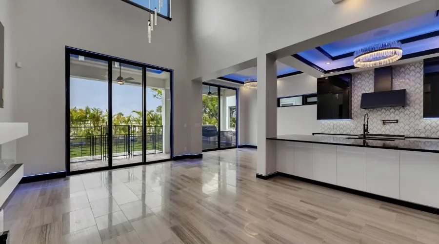 6528 Simone Shores Circle, Apollo Beach, Florida, 33572, United States, 5 Bedrooms Bedrooms, 9 Rooms Rooms,3 BathroomsBathrooms,Waterfront,For Sale,Simone Shores Circle,1899255