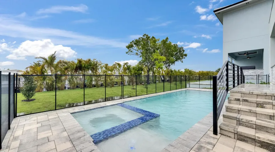 6528 Simone Shores Circle, Apollo Beach, Florida, 33572, United States, 5 Bedrooms Bedrooms, 9 Rooms Rooms,3 BathroomsBathrooms,Waterfront,For Sale,Simone Shores Circle,1899255