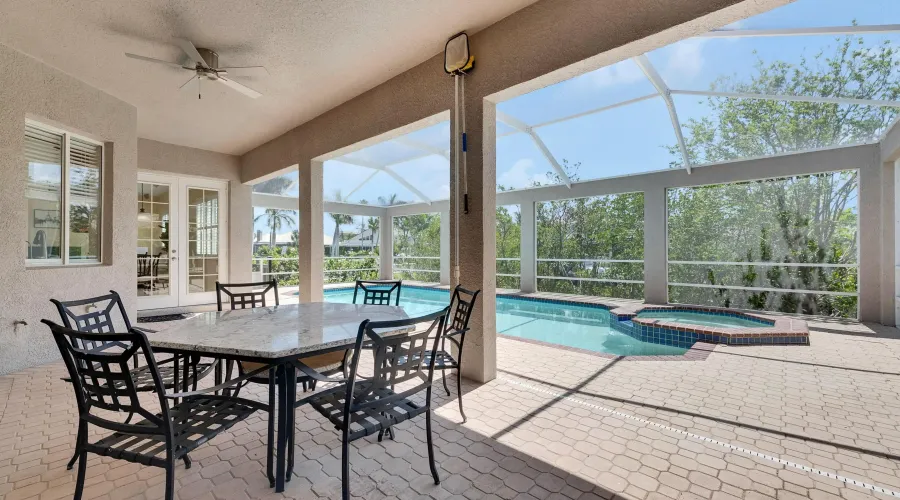 6317 Marbella Boulevard Marbella Boulevard, Apollo Beach, Florida, 33572, United States, 5 Bedrooms Bedrooms, 7 Rooms Rooms,3 BathroomsBathrooms,Waterfront,For Sale,Marbella Boulevard,1899257