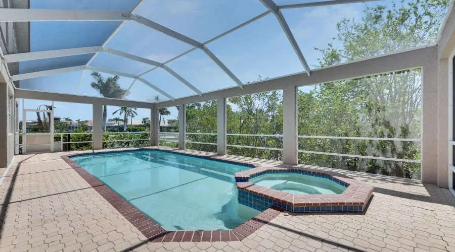 6317 Marbella Boulevard Marbella Boulevard, Apollo Beach, Florida, 33572, United States, 5 Bedrooms Bedrooms, 7 Rooms Rooms,3 BathroomsBathrooms,Waterfront,For Sale,Marbella Boulevard,1899257